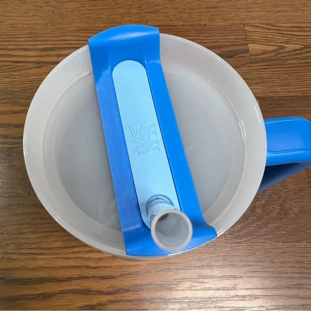 40 oz Stanley The Flowstate Quencher H2.0 Tumbler in Blue on Blue